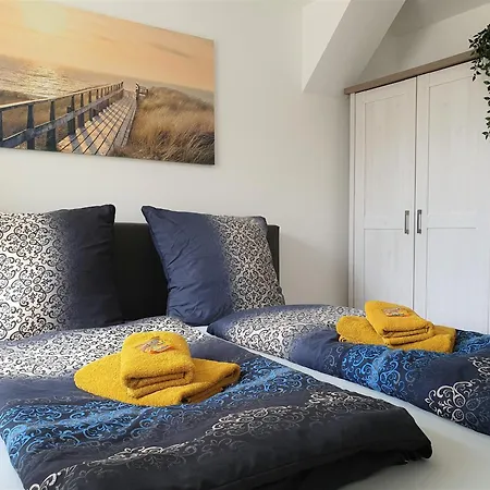 Hogulu - Haus 1, 5 *